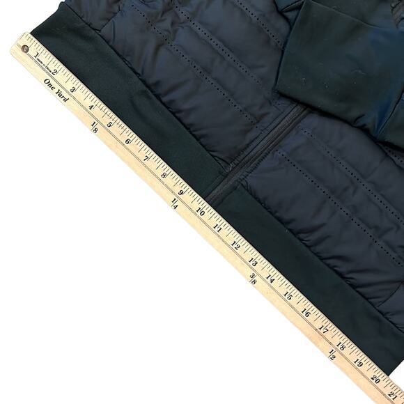 Nike Women's Aeroloft Down Fill Running Jacket, Black, Size L - Picture 4 of 8